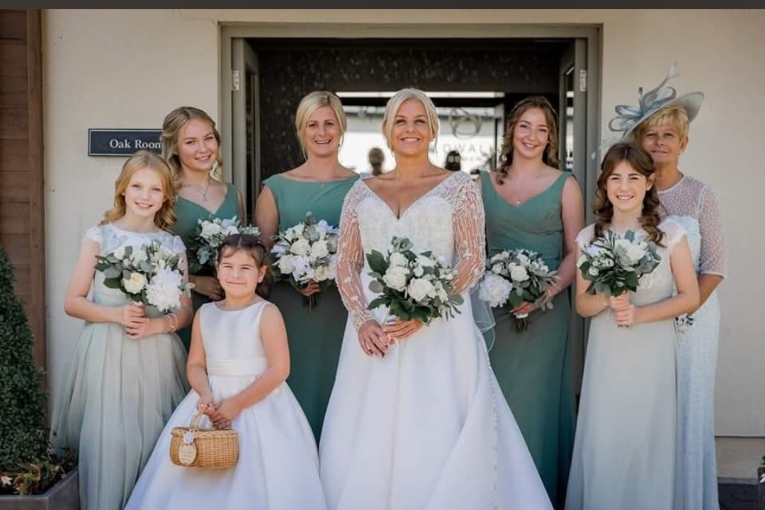 Here come the girls !