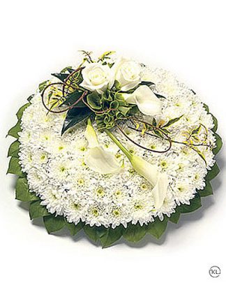 Foliage edge based posy pad