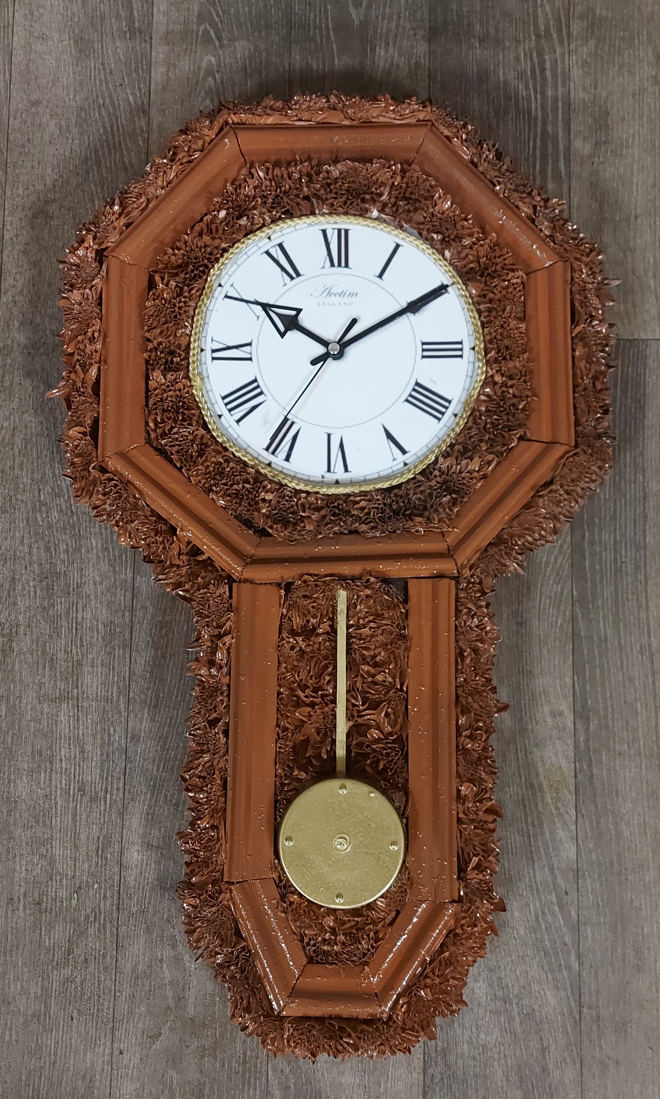 Wall clock