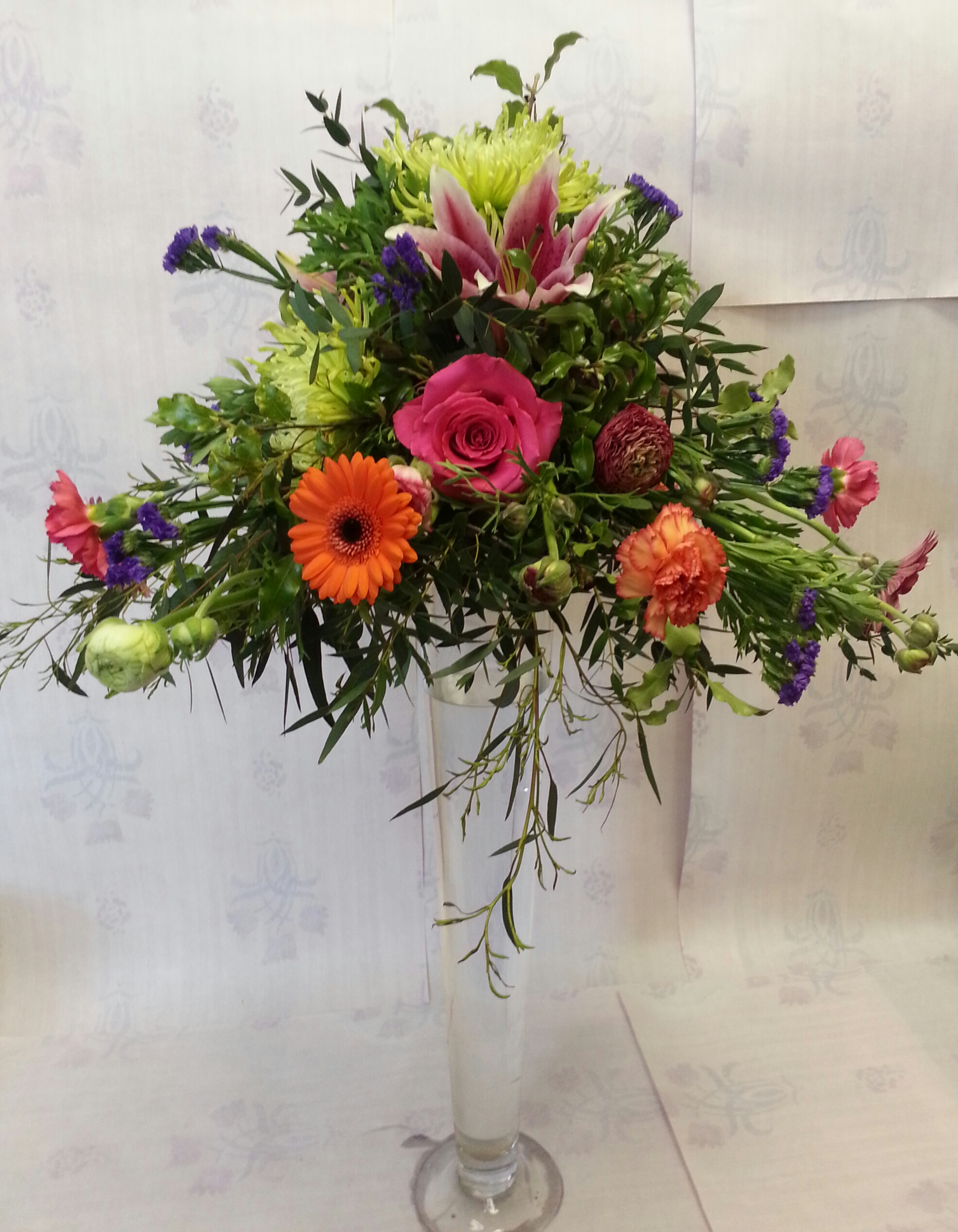 Vibrant table centres