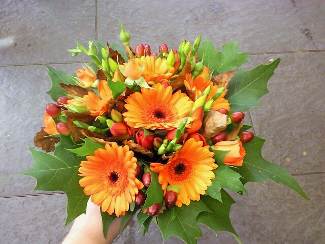 Autumnal Bridal Posy