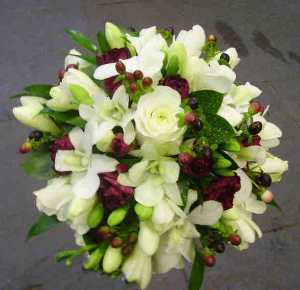Brides or Bridesmaid Posy